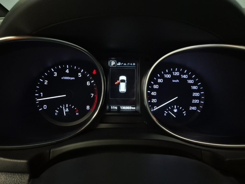 HYUNDAI Maxcruz - Vista 7