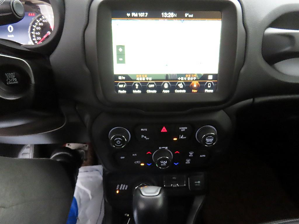 Jeep Renegade 2019 Blanco - Importación desde Corea - HF Imports Iquique - Foto 13