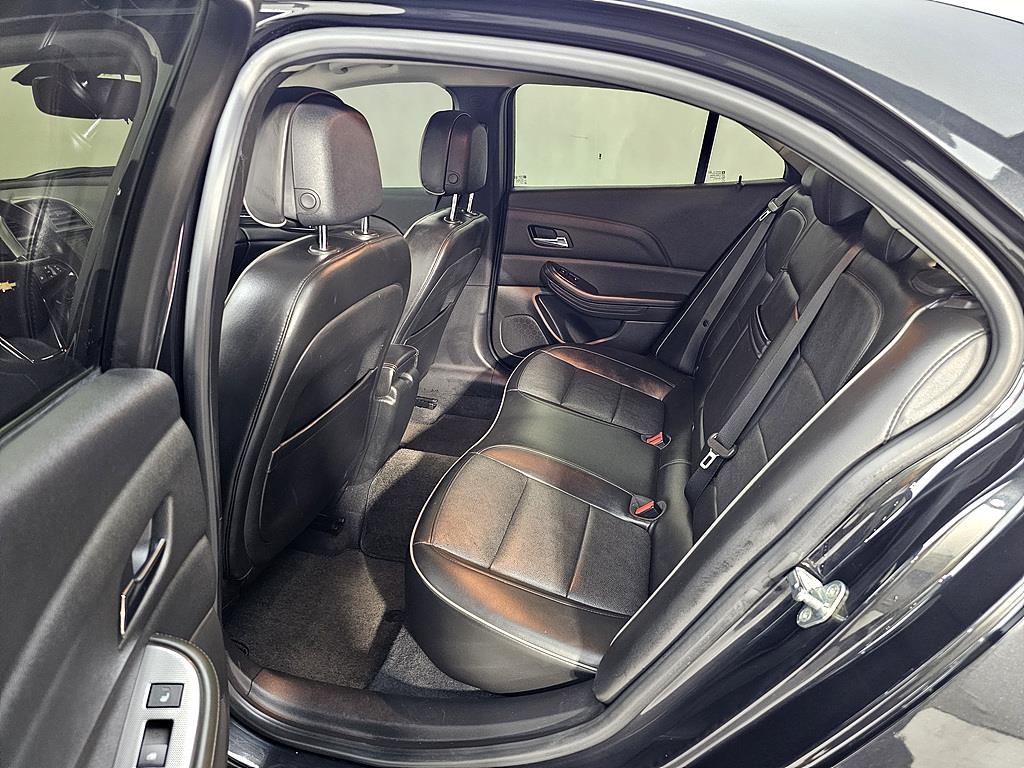 Chevrolet Malibu - Vista 9