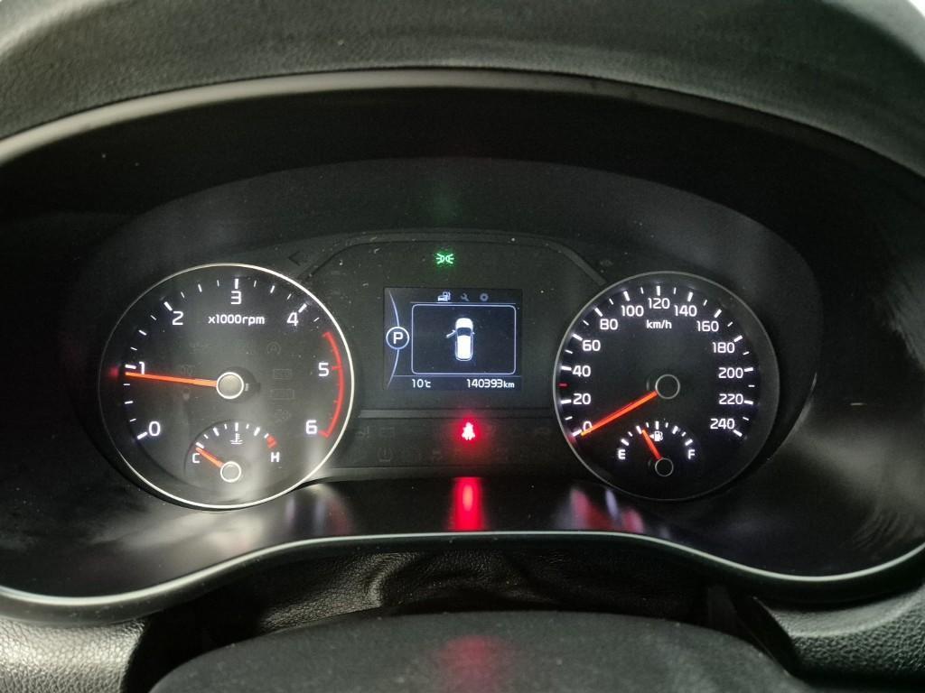 KIA Sportage - Vista 6