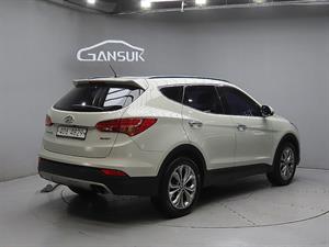 HYUNDAI Santa Fe - Vista 8