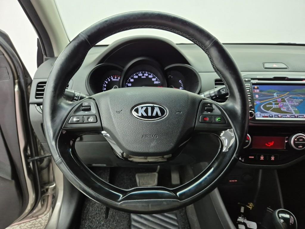 KIA Morning - Vista 9