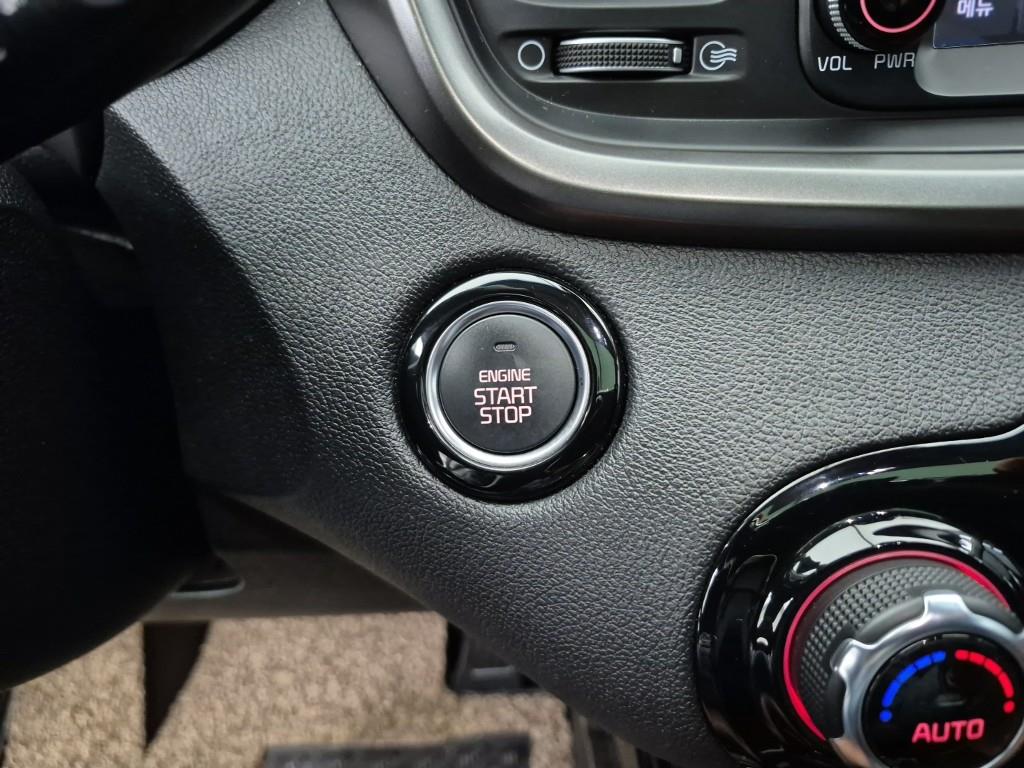 KIA Sorento 2017 Café - Importación desde Corea - HF Imports Iquique - Foto 17