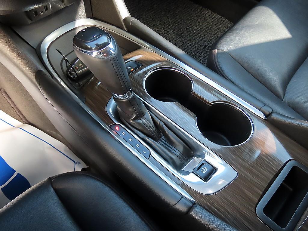 Chevrolet Malibu - Vista 10