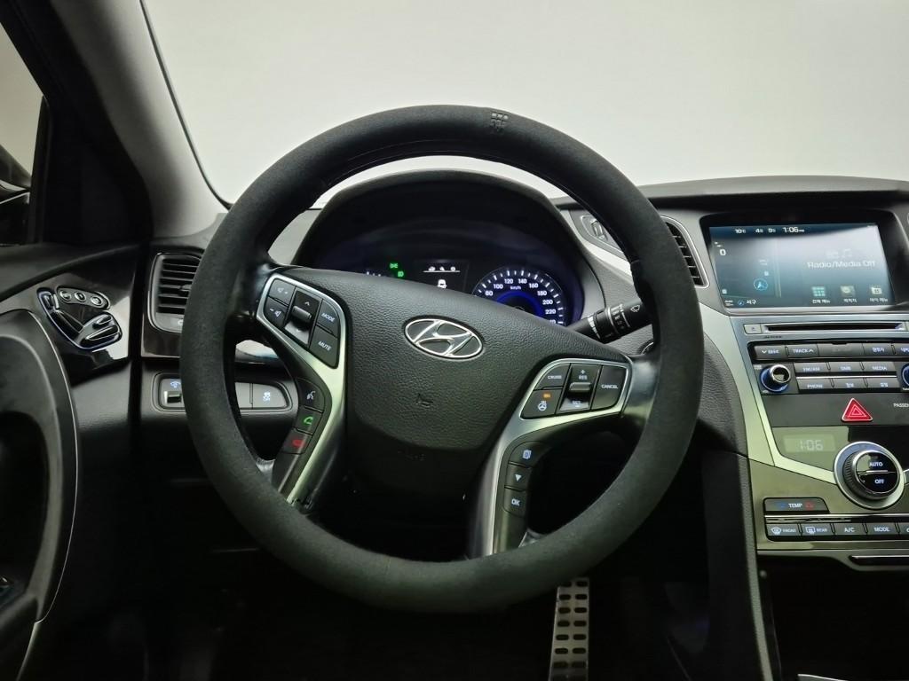 HYUNDAI Grandeur 2015 Negro - Importación desde Corea - HF Imports Iquique - Foto 17