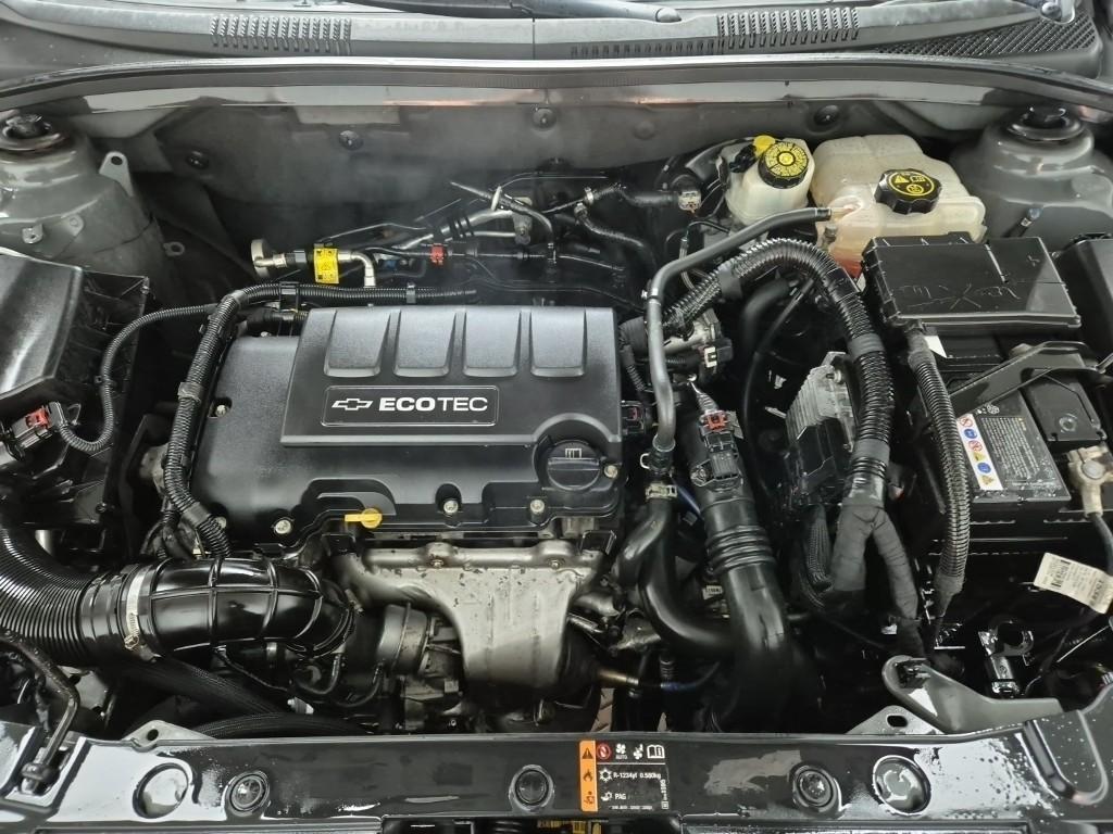 Chevrolet Cruise - Vista 5