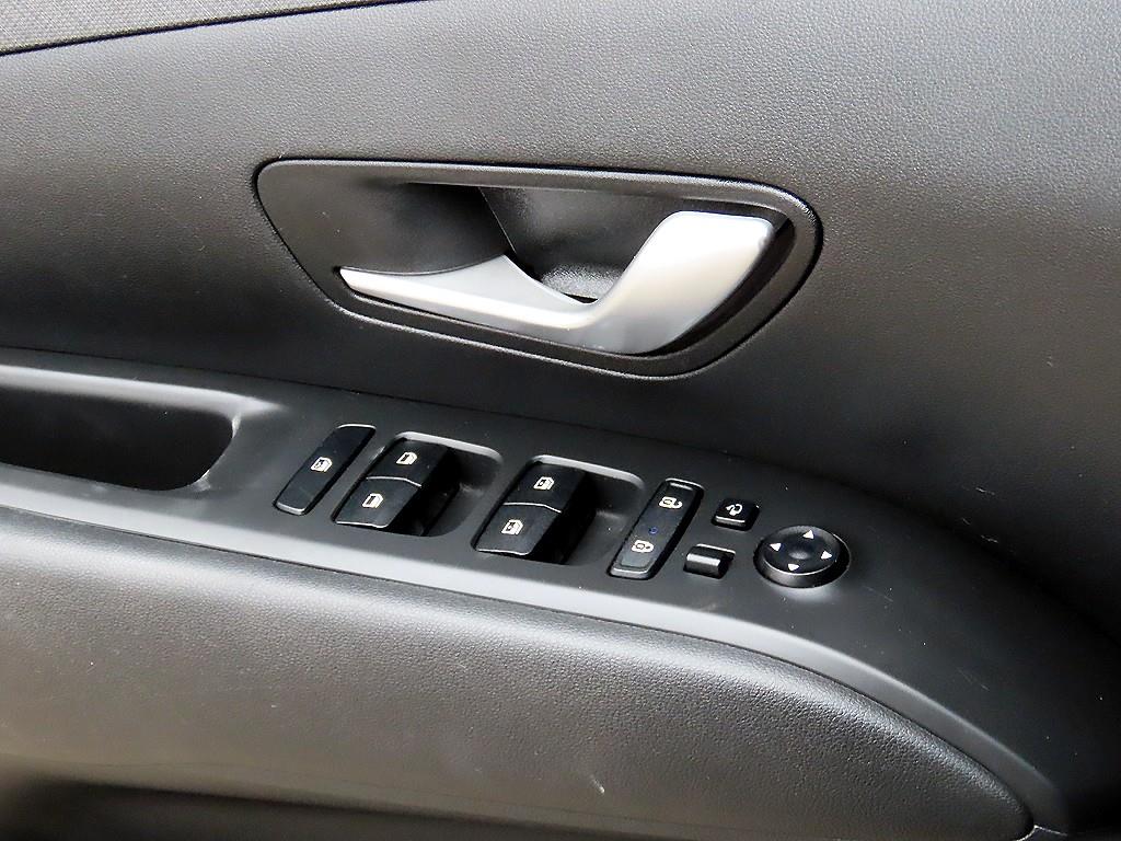 HYUNDAI Tucson - Vista 11