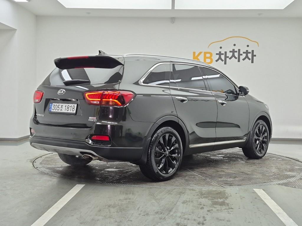 KIA Sorento - Vista 4