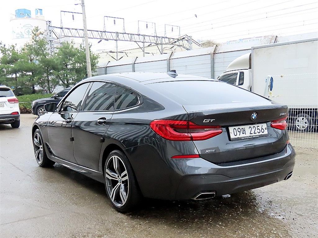 BMW Gran Turismo - Vista 3