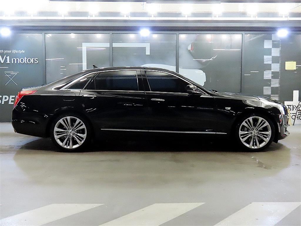Cadillac CT6 - Vista 3