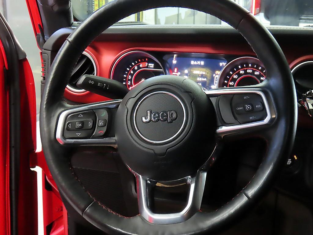 Jeep Wrangler - Vista 8