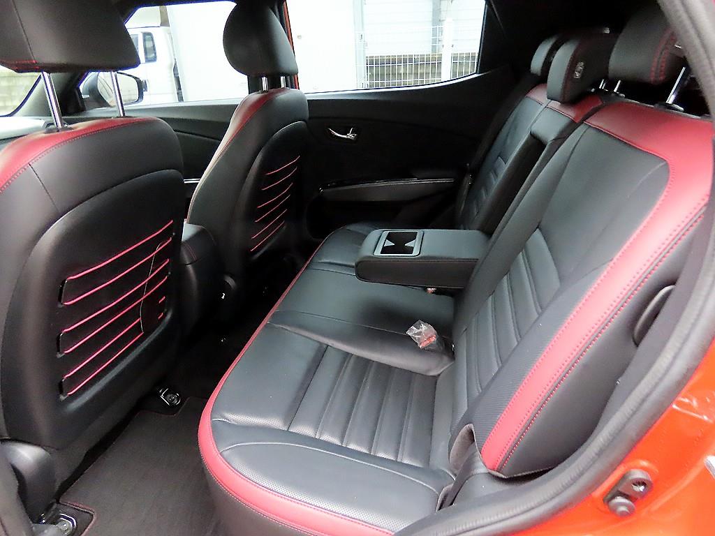 Ssangyong Tivoli - Vista 6