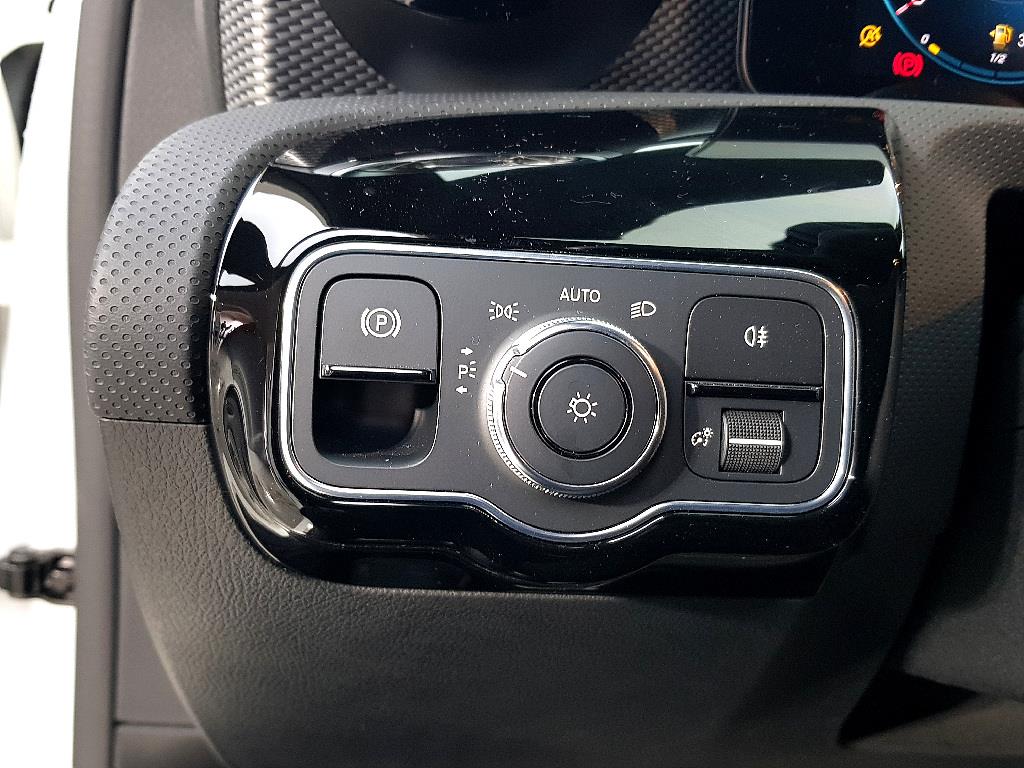 Mercedes Benz A Class - Vista 10