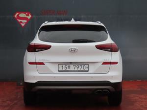 HYUNDAI Tucson - Vista 8
