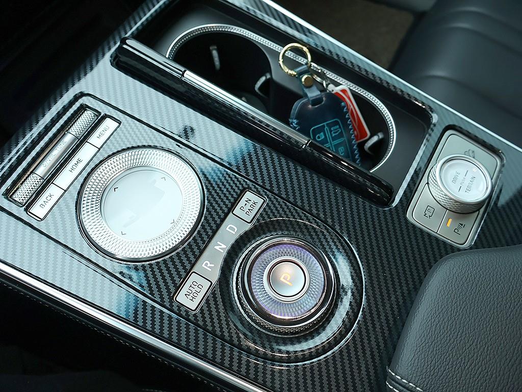 Genesis GV80 2022 Blanco - Importación desde Corea - HF Imports Iquique - Foto 7