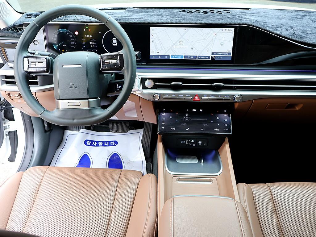 HYUNDAI Grandeur - Vista 9