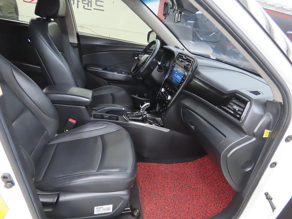 Ssangyong Tivoli - Vista 7