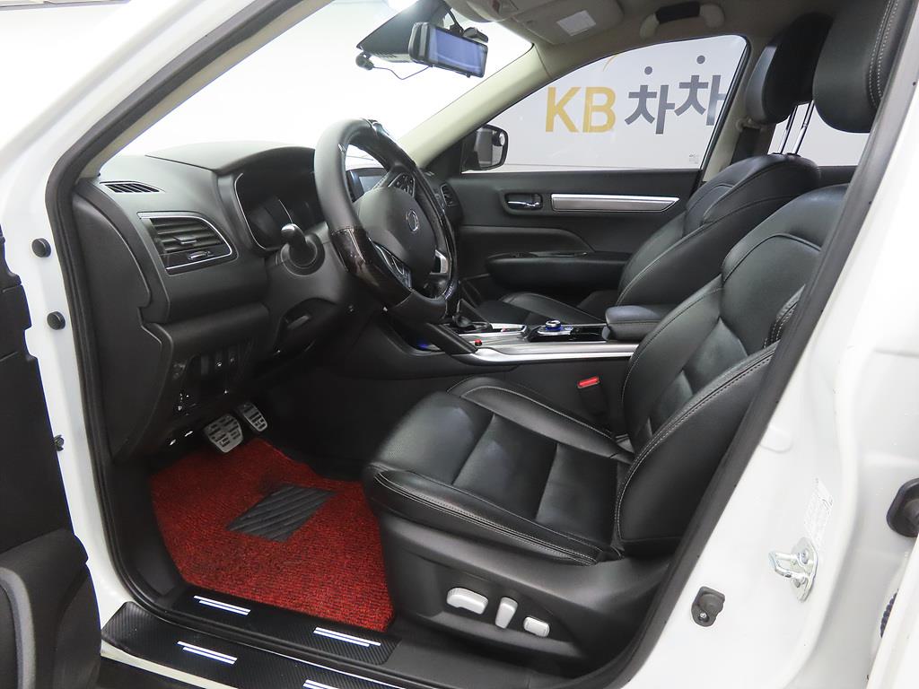 SAMSUNG QM6 - Vista 5