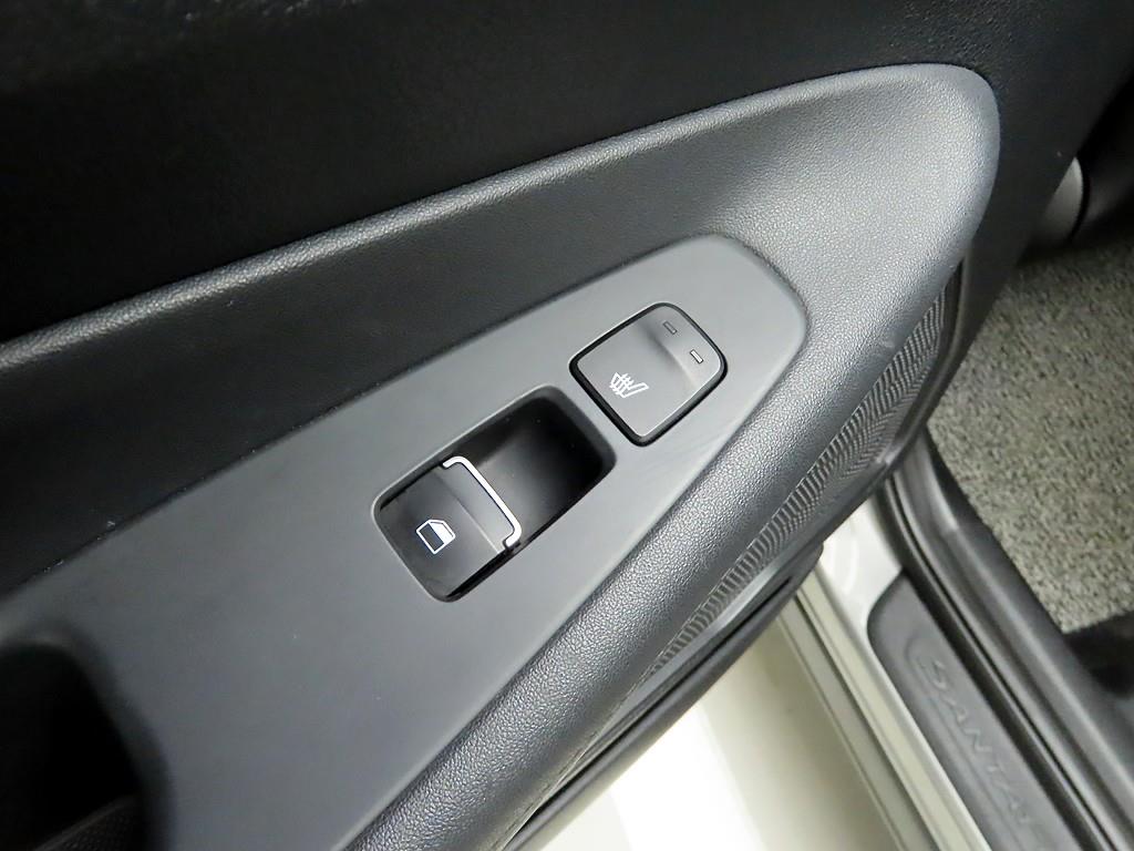 HYUNDAI Santa Fe 2019 Gris - Importación desde Corea - HF Imports Iquique - Foto 17