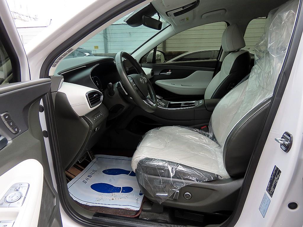 HYUNDAI Santa Fe - Vista 5