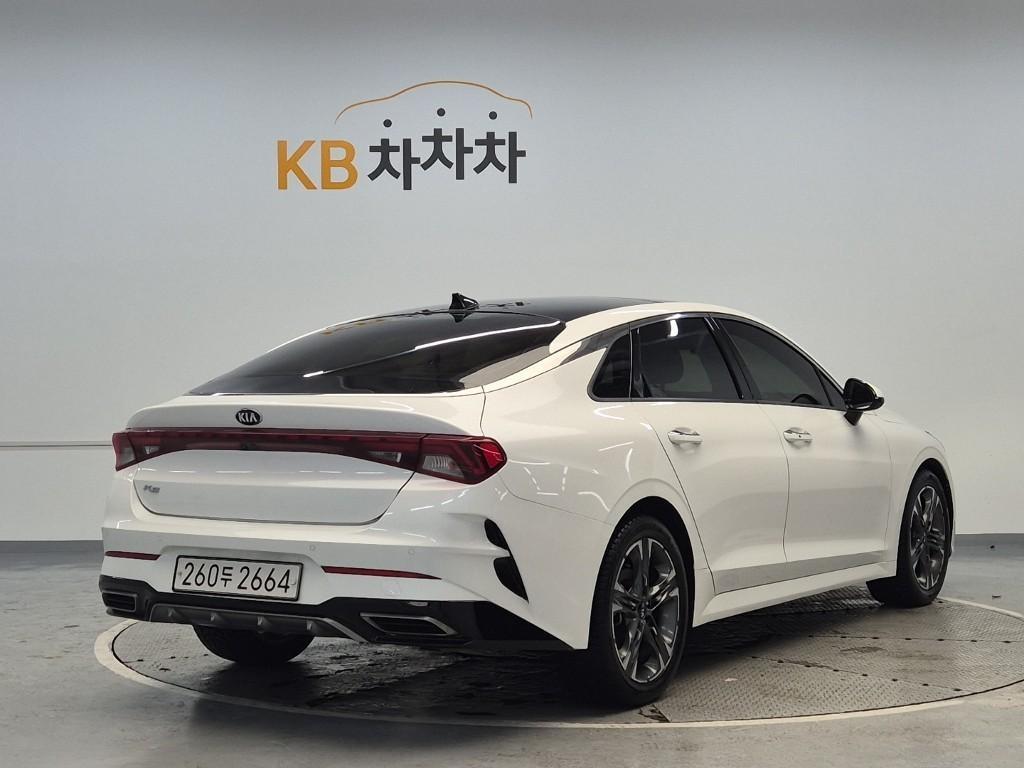 KIA K5 - Vista 4