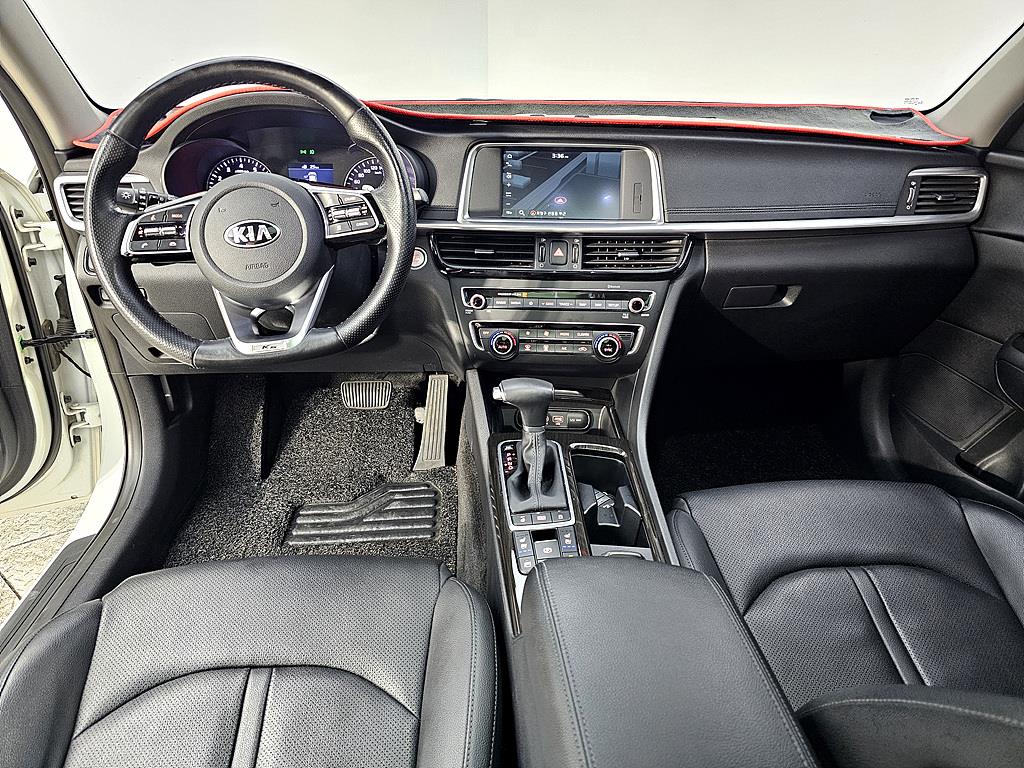 KIA K5 - Vista 5