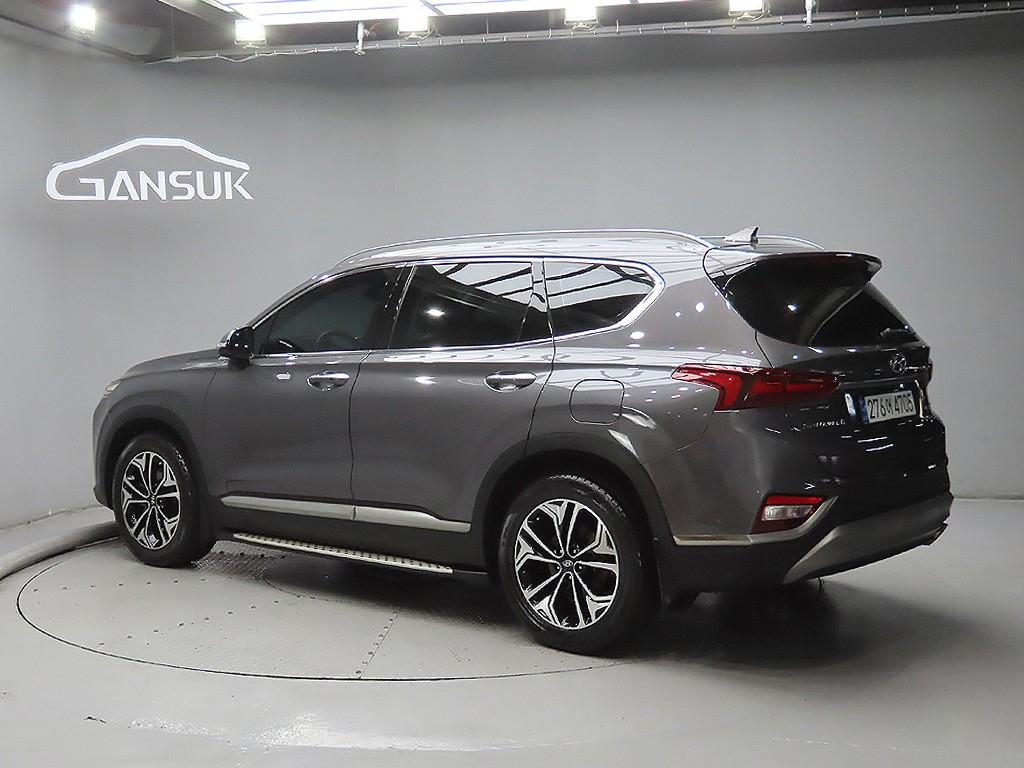 HYUNDAI Santa Fe - Vista 5
