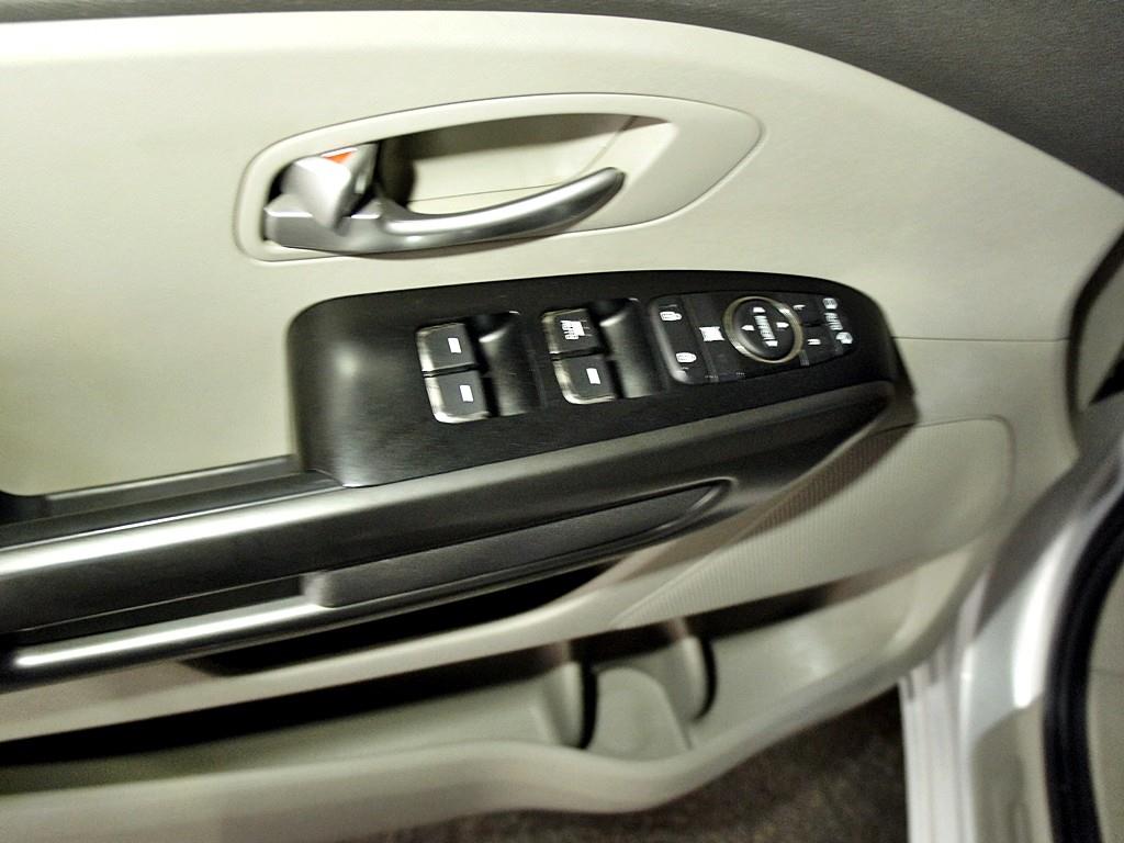 KIA Carnival 2016 Gris - Importación desde Corea - HF Imports Iquique - Foto 13