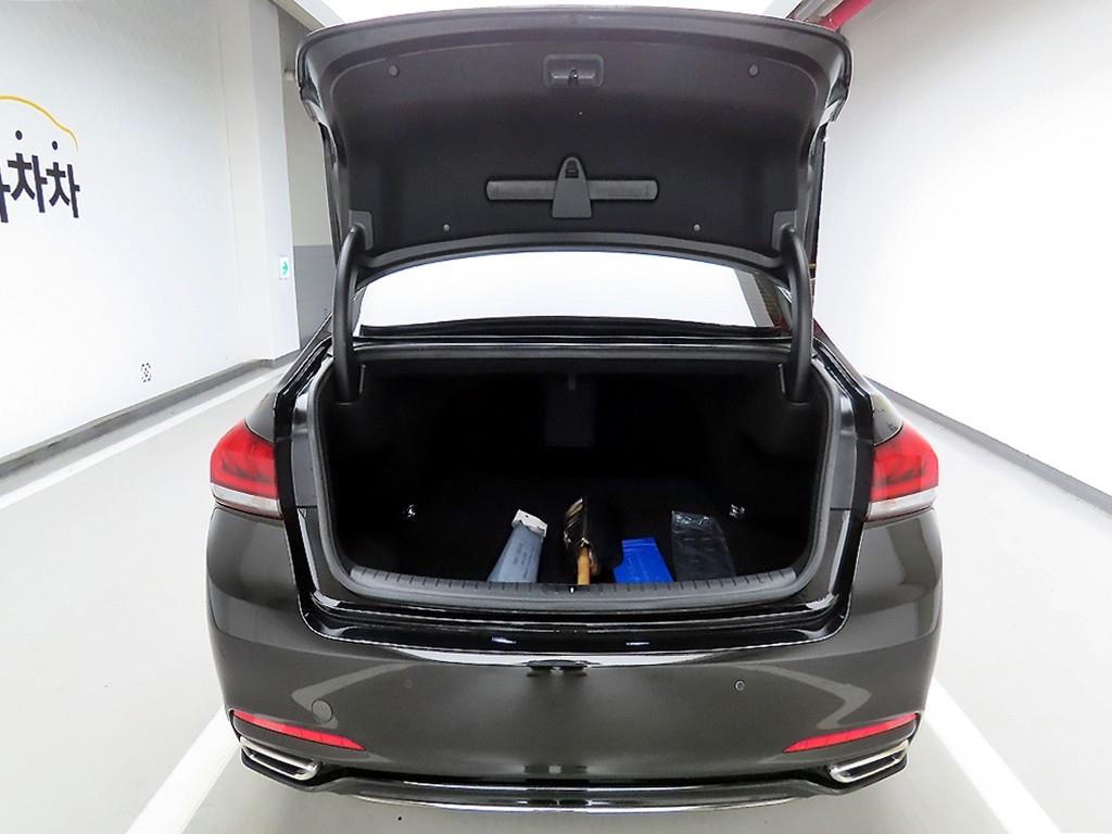 Genesis G80 - Vista 5