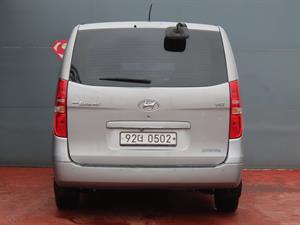 HYUNDAI Starex - Vista 8