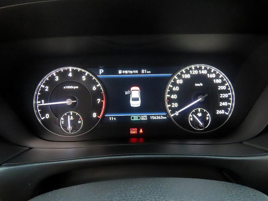 Genesis G90 - Vista 9