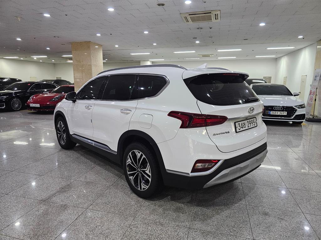 HYUNDAI Santa Fe - Vista 3