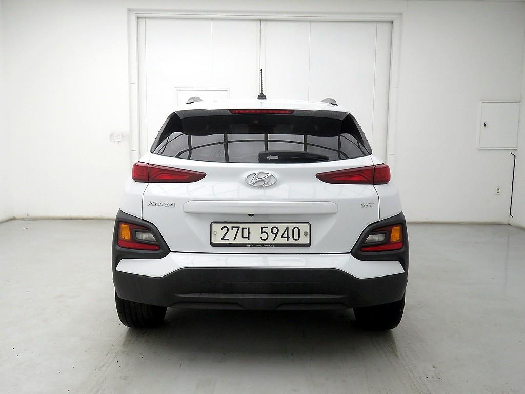 HYUNDAI Kona - Vista 3