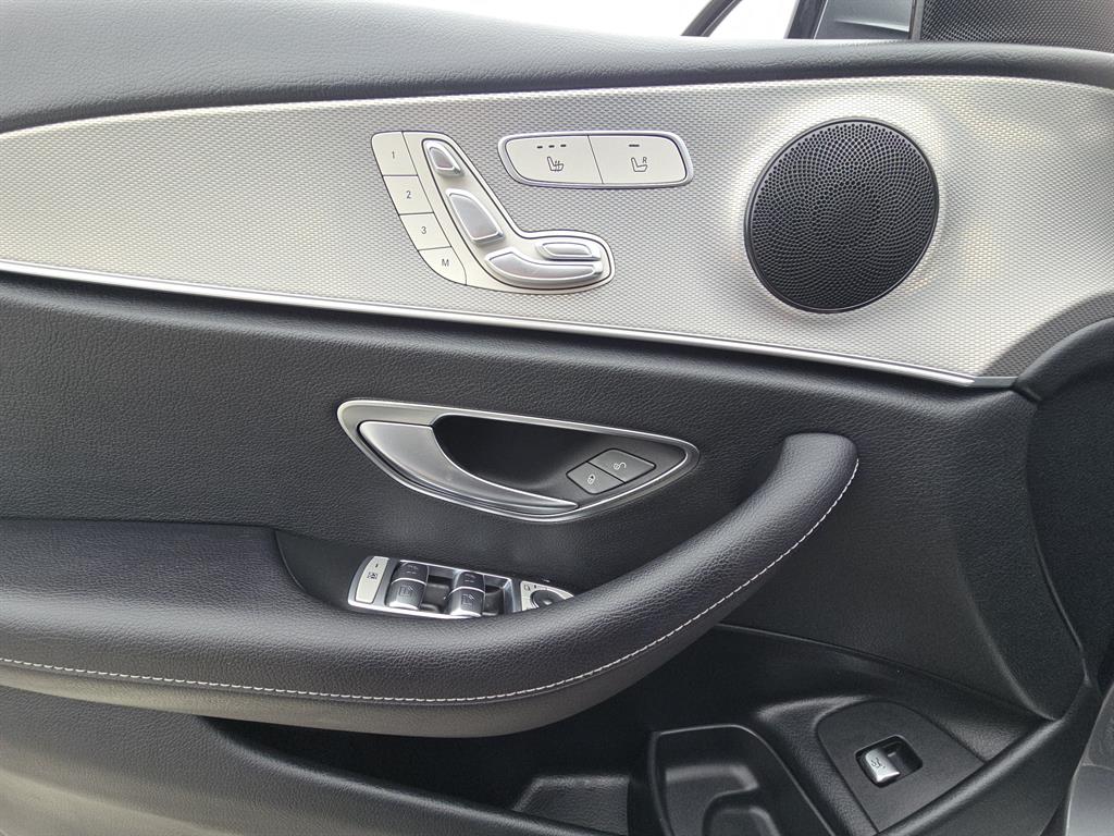 Mercedes Benz E class - Vista 10