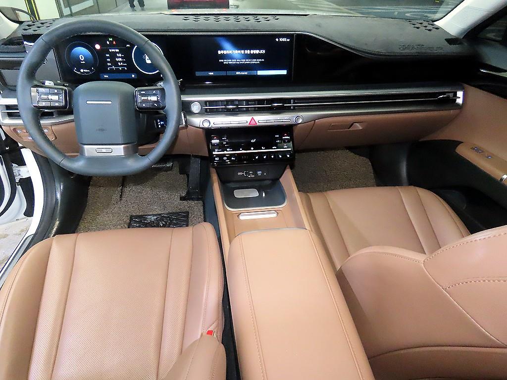 HYUNDAI Grandeur - Vista 10