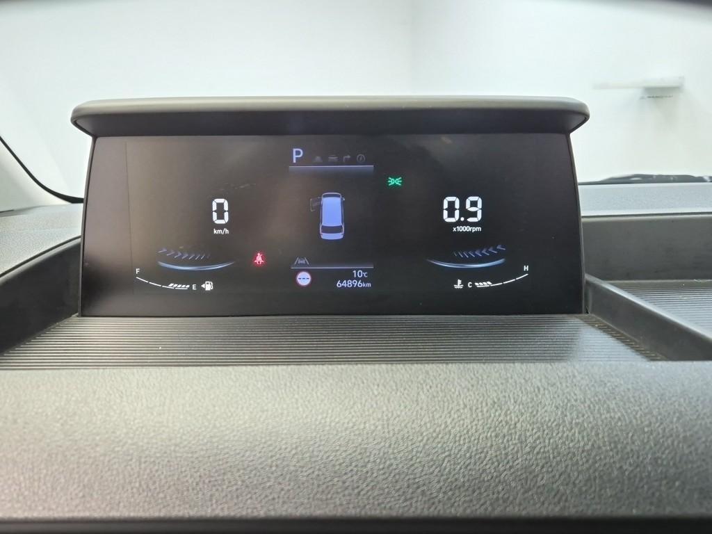 HYUNDAI Staria - Vista 5