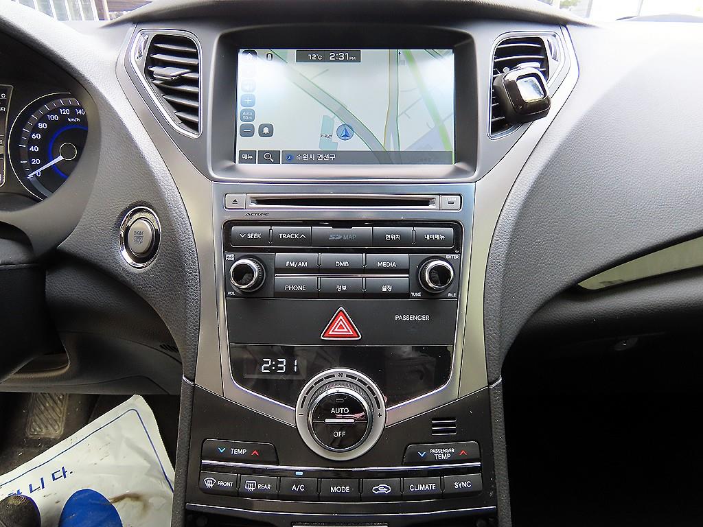 HYUNDAI Grandeur - Vista 12