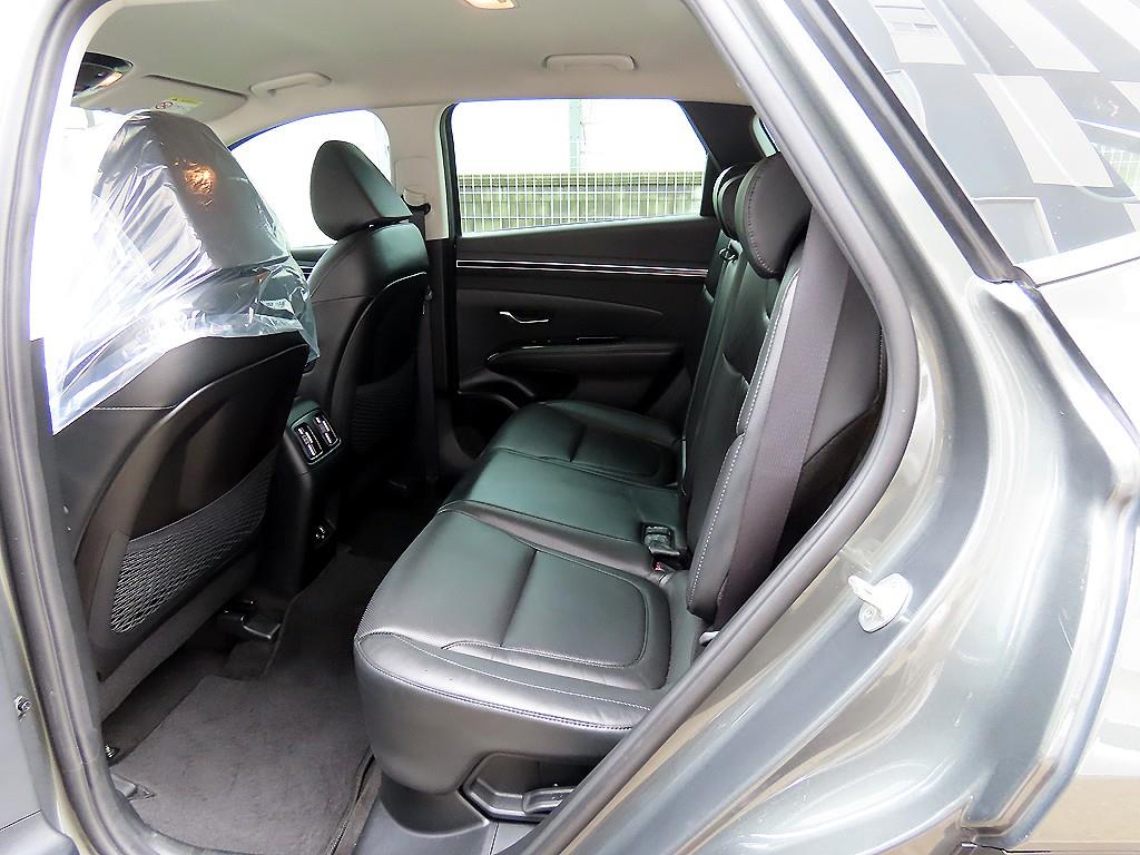 HYUNDAI Tucson - Vista 6