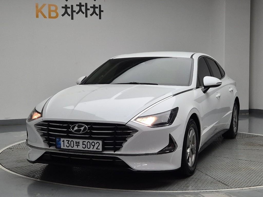 HYUNDAI Sonata 2022 Blanco - Importación desde Corea - HF Imports Iquique - Foto 1