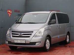 HYUNDAI Starex - Vista 2