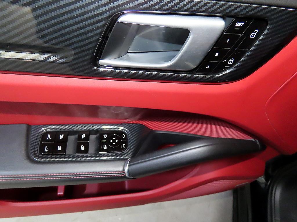 [포르쉐]카이엔(PO536) 3.0 쿠페 - миниатюра 13