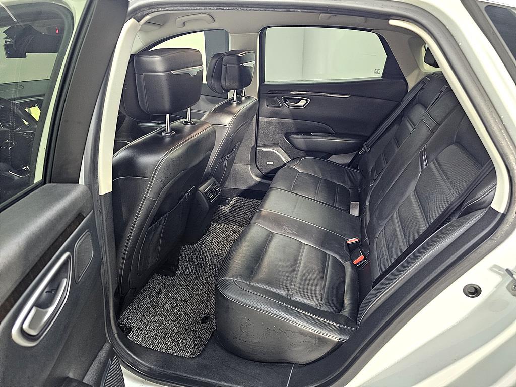 SAMSUNG SM6 - Vista 9