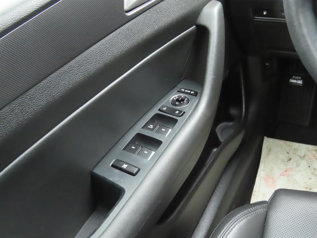 HYUNDAI Sonata 2017 Blanco - Importación desde Corea - HF Imports Iquique - Foto 13