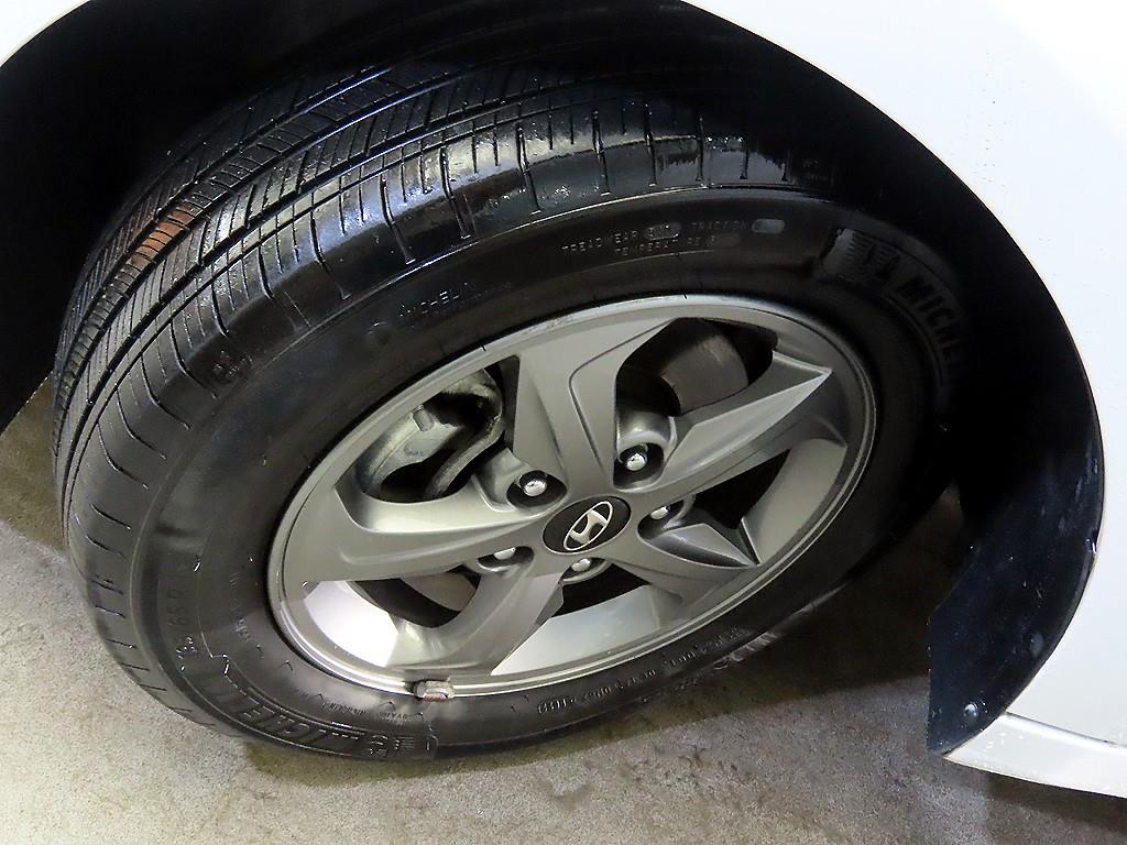 HYUNDAI Avante 2016 Blanco - Importación desde Corea - HF Imports Iquique - Foto 18