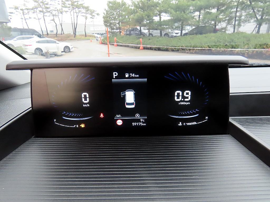 HYUNDAI Staria - Vista 9