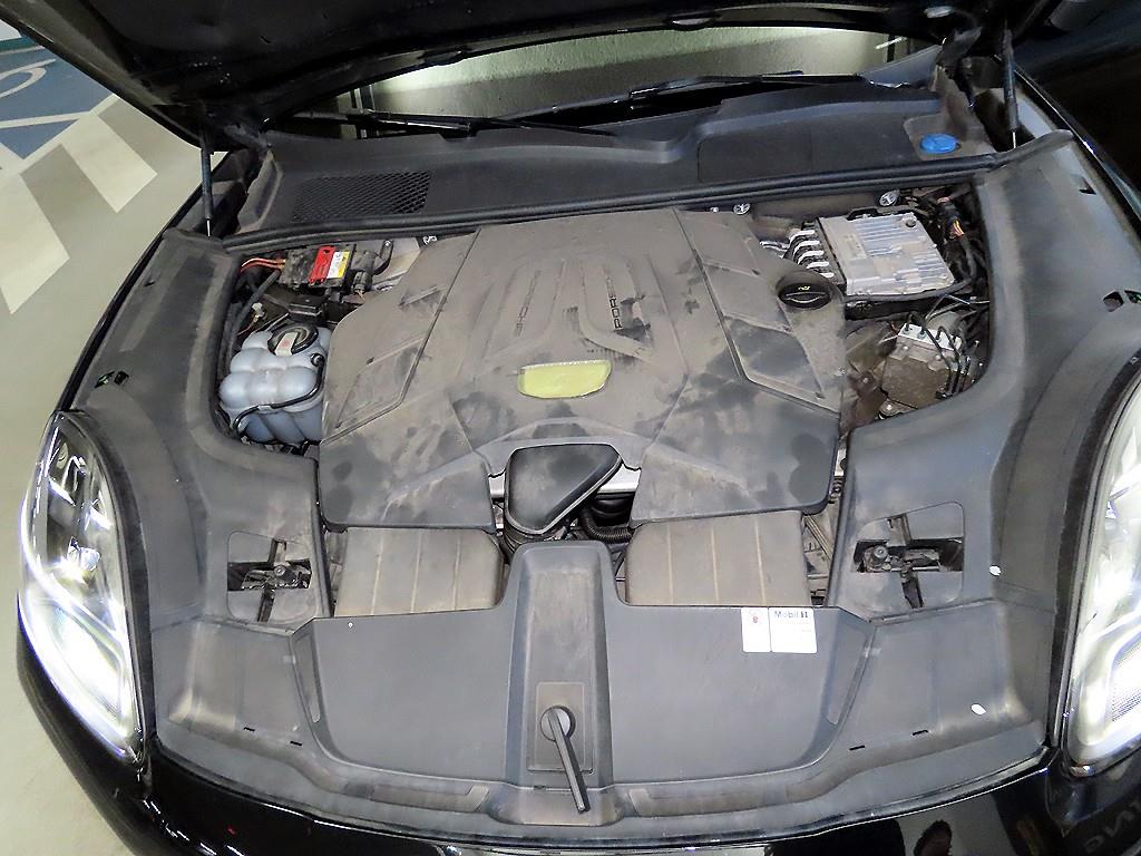 [포르쉐]카이엔(PO536) 3.0 쿠페 - миниатюра 19