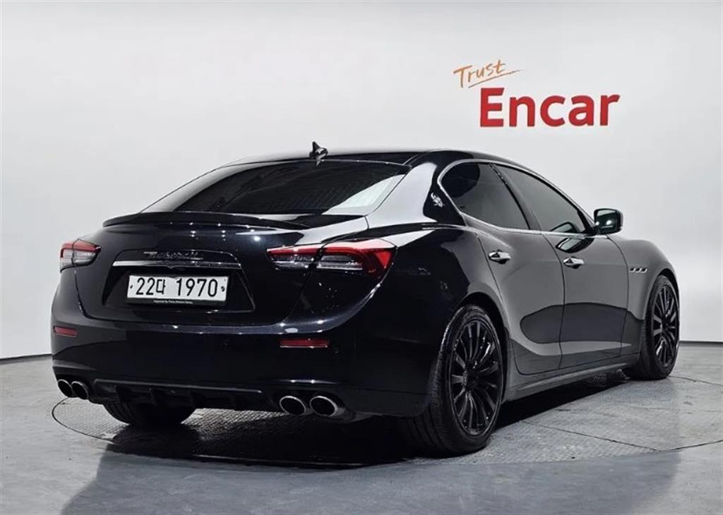 Maserati Ghibli - Vista 2