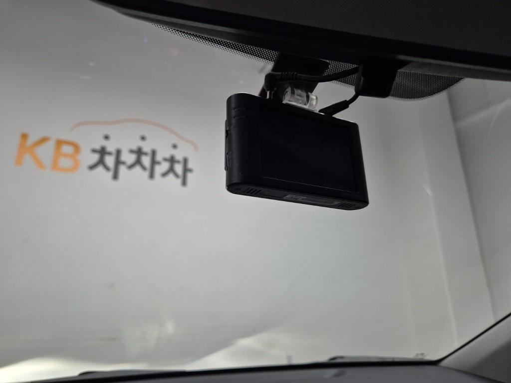 HYUNDAI Avante 2018 Blanco - Importación desde Corea - HF Imports Iquique - Foto 15