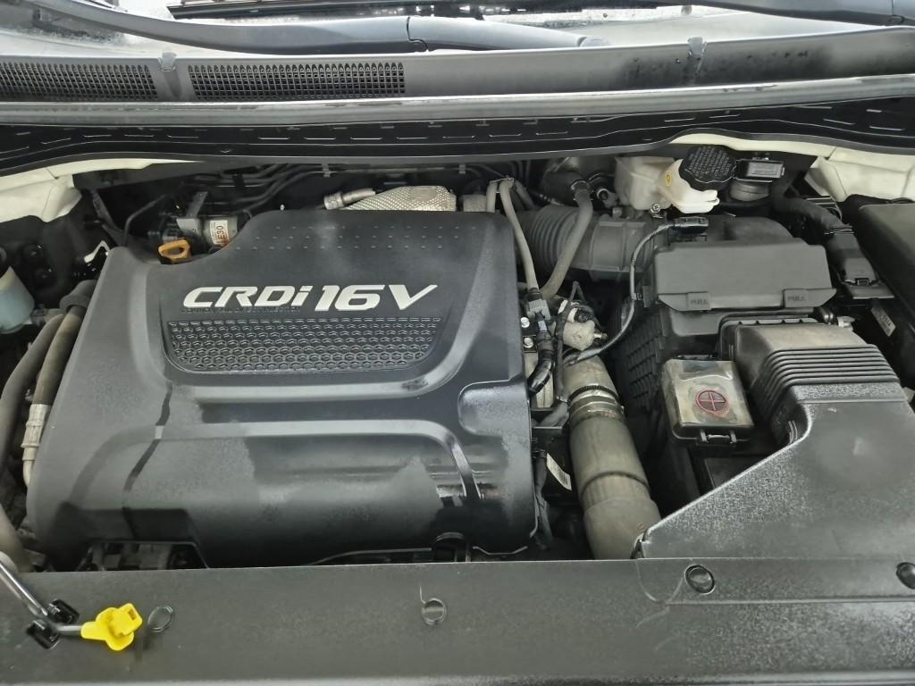 KIA Carnival - Vista 5