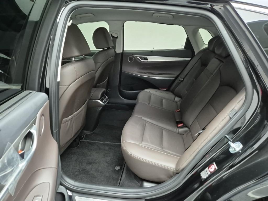 HYUNDAI Grandeur - Vista 12